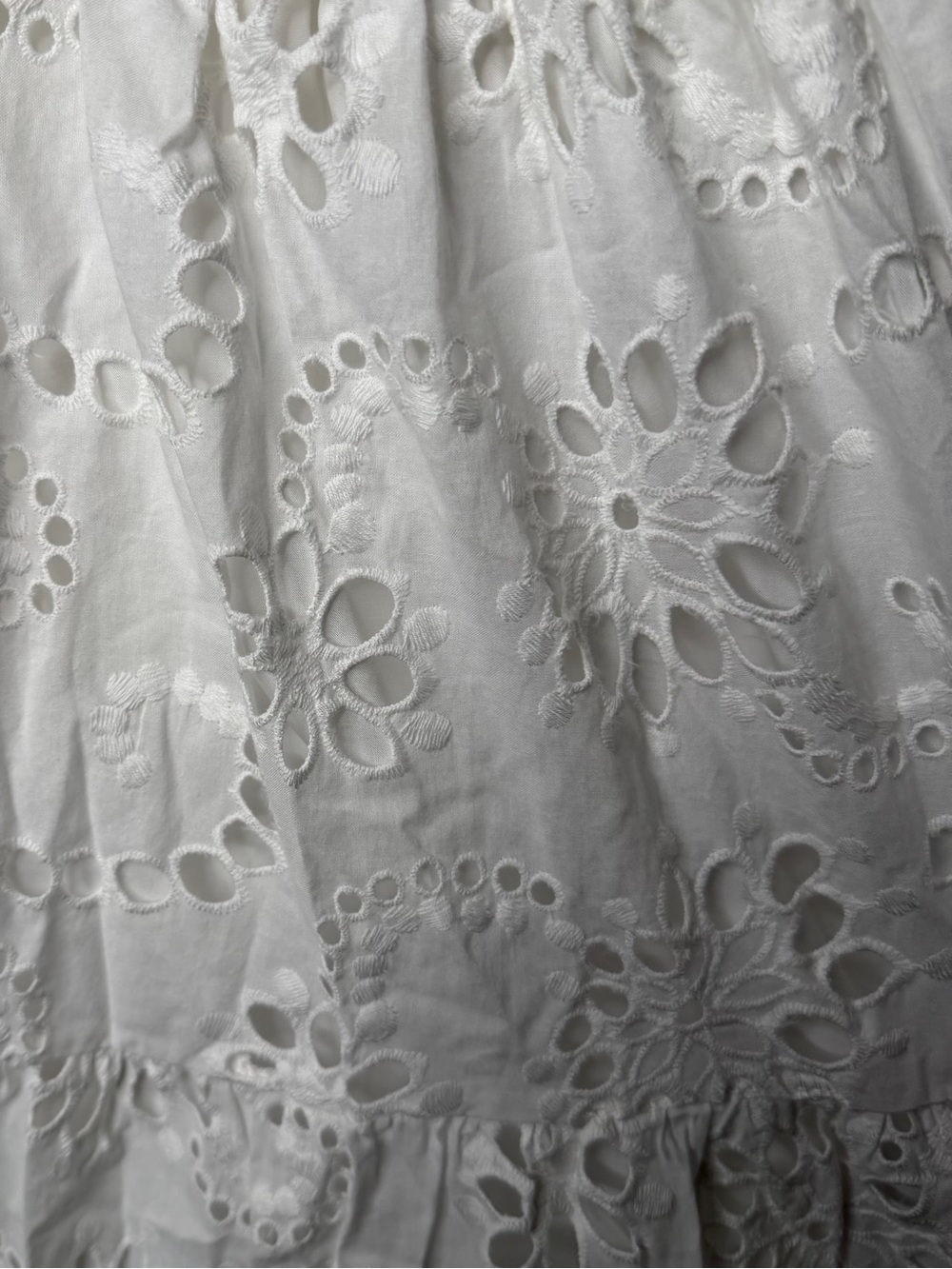 NWT Baltic Born Ella Eyelet Midi Dress Size Small in White Smocked Floral - Picture 7 of 10